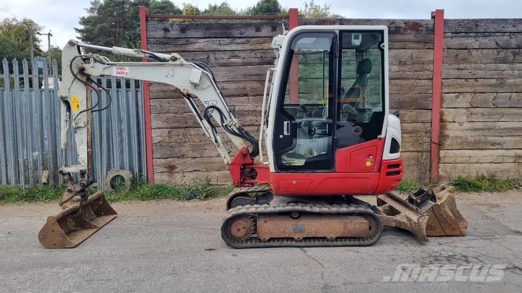 Takeuchi TB 230 Mini bagri <7t