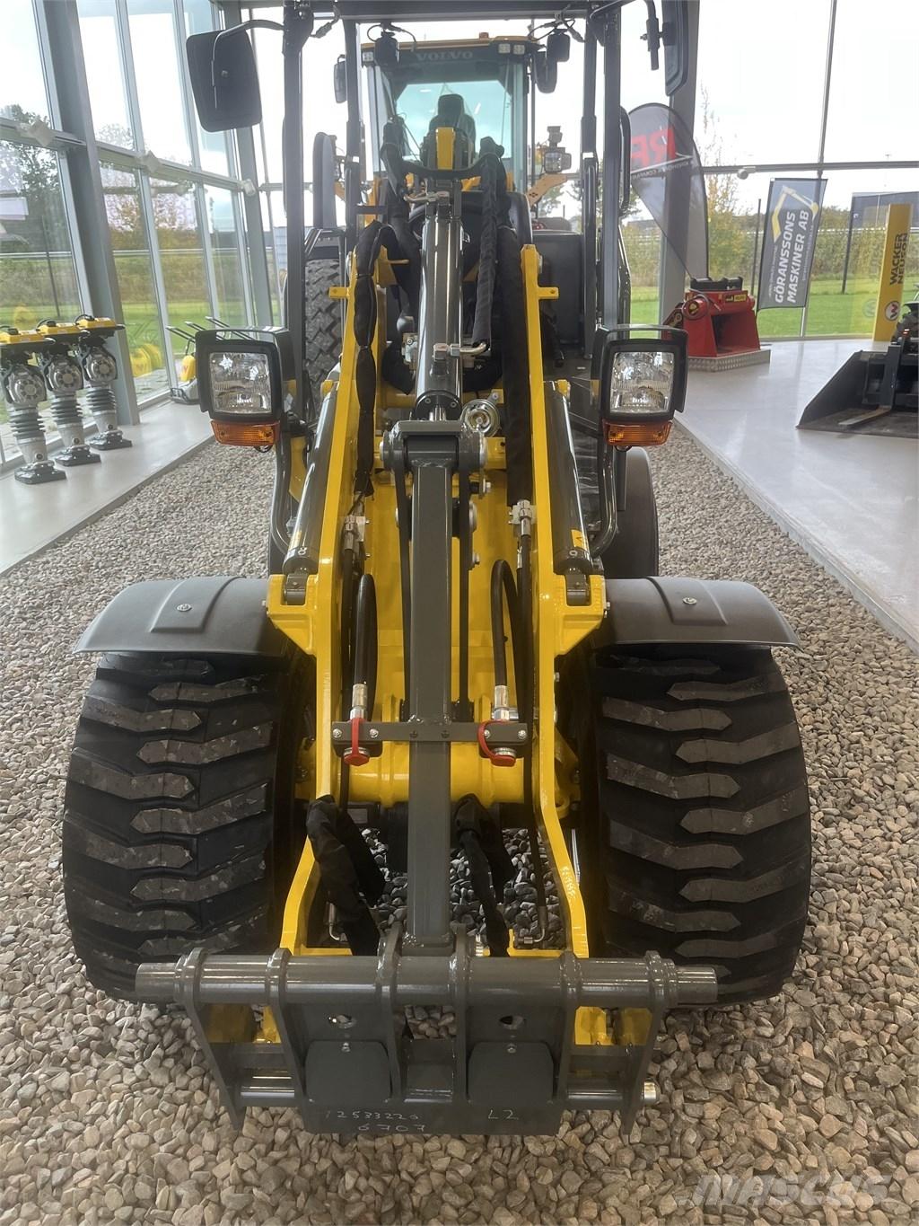 Wacker Neuson WL 25 Kolesni nakladalci
