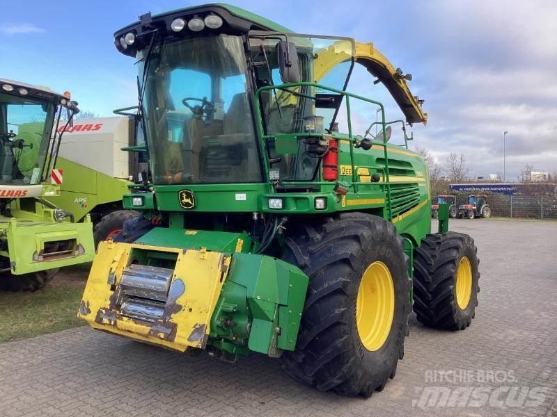 John Deere 7550i Stroji za krmo na lastni pogon