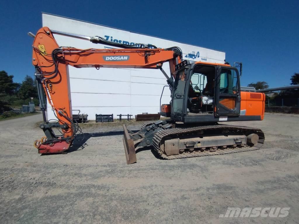 Develon DX 180 LC-5 Bagri goseničarji