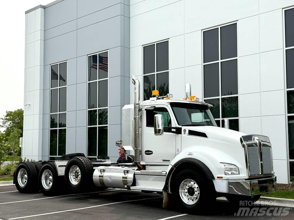 Kenworth T 880 Vlačilci