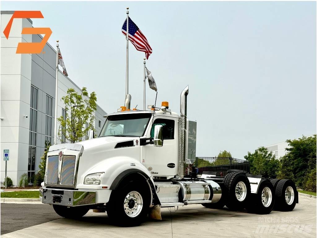 Kenworth T 880 Vlačilci
