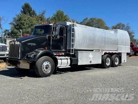 Kenworth T800 Drugo