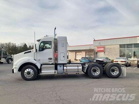 Kenworth T880 Vlačilci