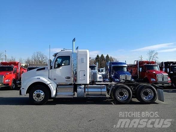 Kenworth T880 Vlačilci