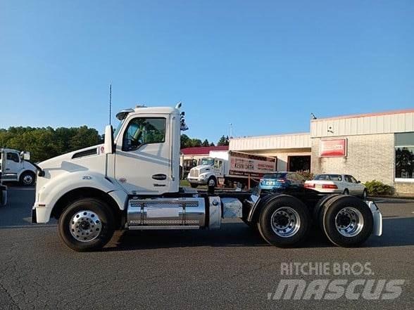 Kenworth T880 Vlačilci