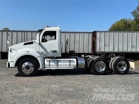 Kenworth T880 Vlačilci