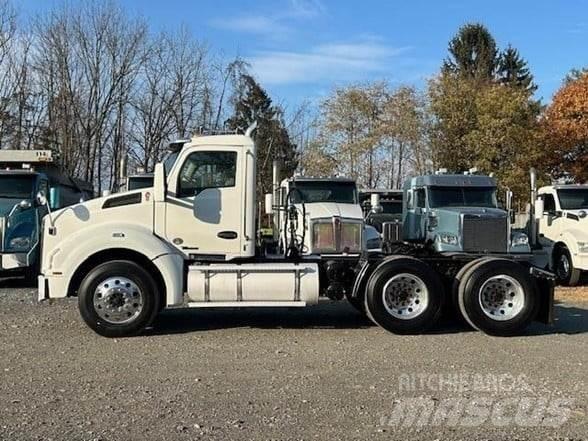 Kenworth T880 Vlačilci