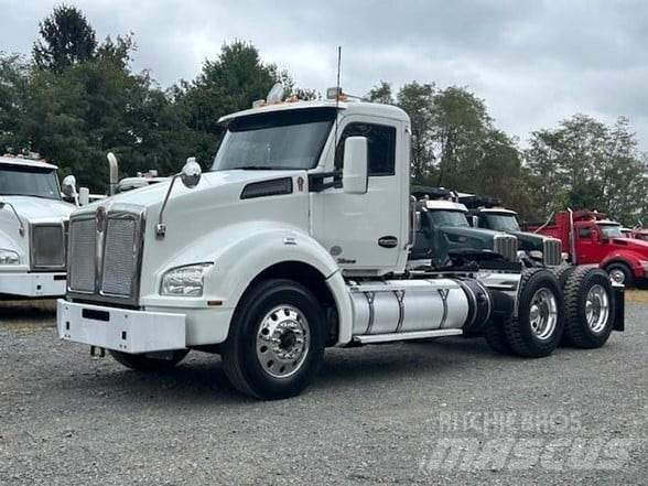 Kenworth T880 Vlačilci
