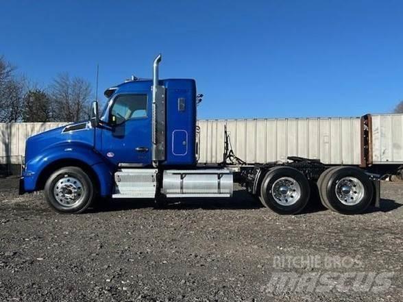 Kenworth T880 Vlačilci