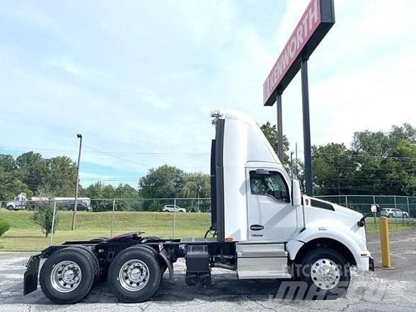 Kenworth T880 Vlačilci