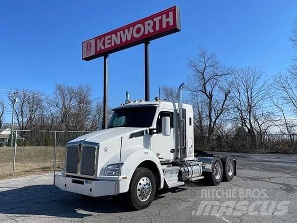 Kenworth T880 Vlačilci