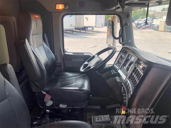 Kenworth W900B Kiper tovornjaki