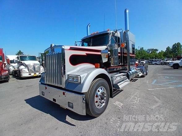Kenworth W900L Vlačilci
