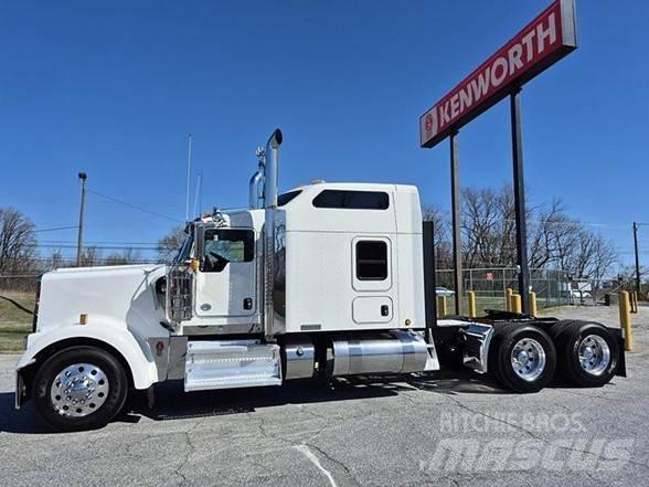 Kenworth W900L Vlačilci