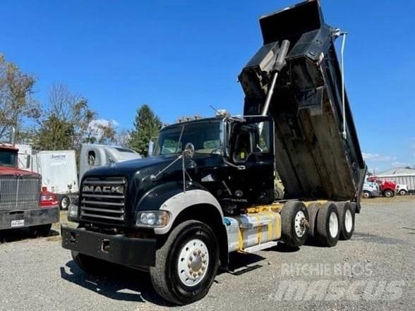 Mack GRANITE GU713 Kiper tovornjaki