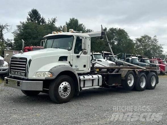 Mack GRANITE GU813 Komunalni tovornjaki