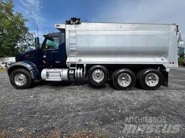 Peterbilt 567 Kiper tovornjaki