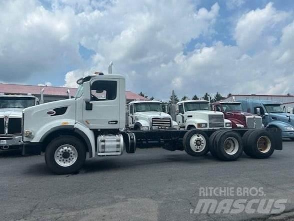 Peterbilt 567 Tovornjaki-šasije