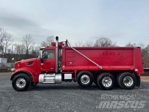 Peterbilt 567 Kiper tovornjaki