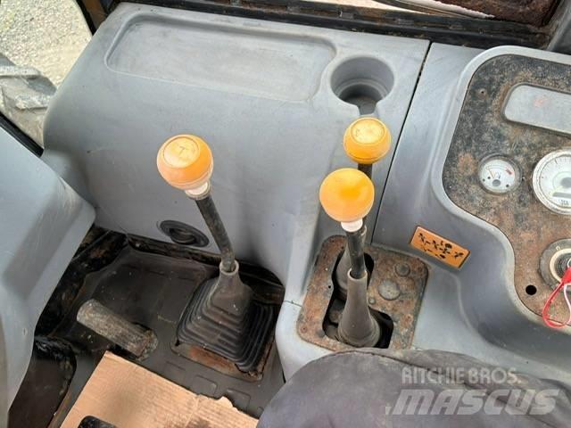 JCB 2 CX Airmaster Kolesni nakladalci
