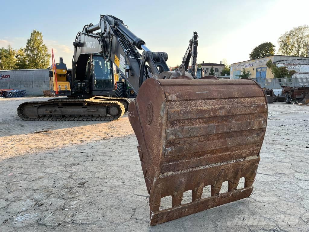 Volvo EC 220 E Bagri goseničarji