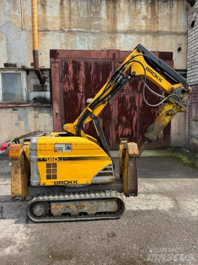 Brokk 160 Rušilni bagri