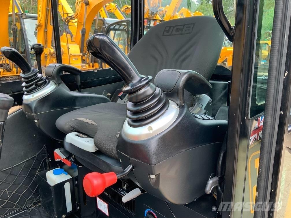 JCB 8026 CTS Mini bagri <7t