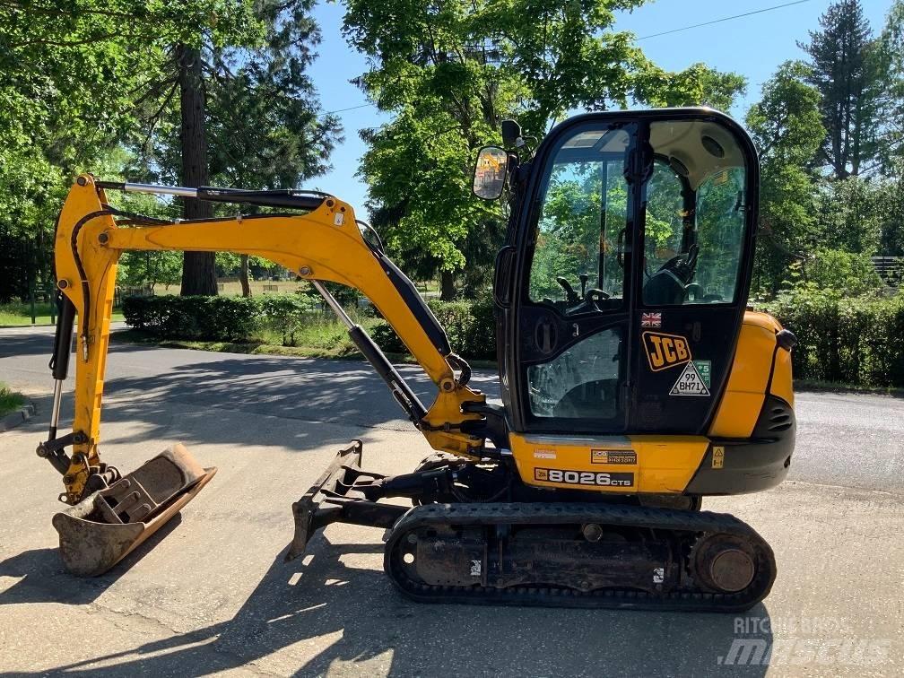 JCB 8026 CTS Mini bagri <7t