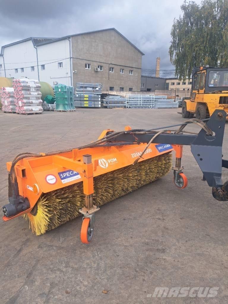Pom Augustow T801/1 Cestni pometači