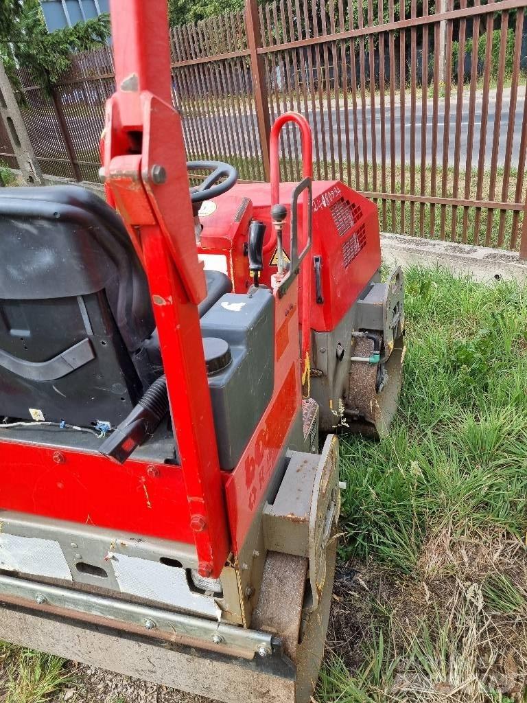 Bomag BW 100 AD M-2 Dvojni valjarji