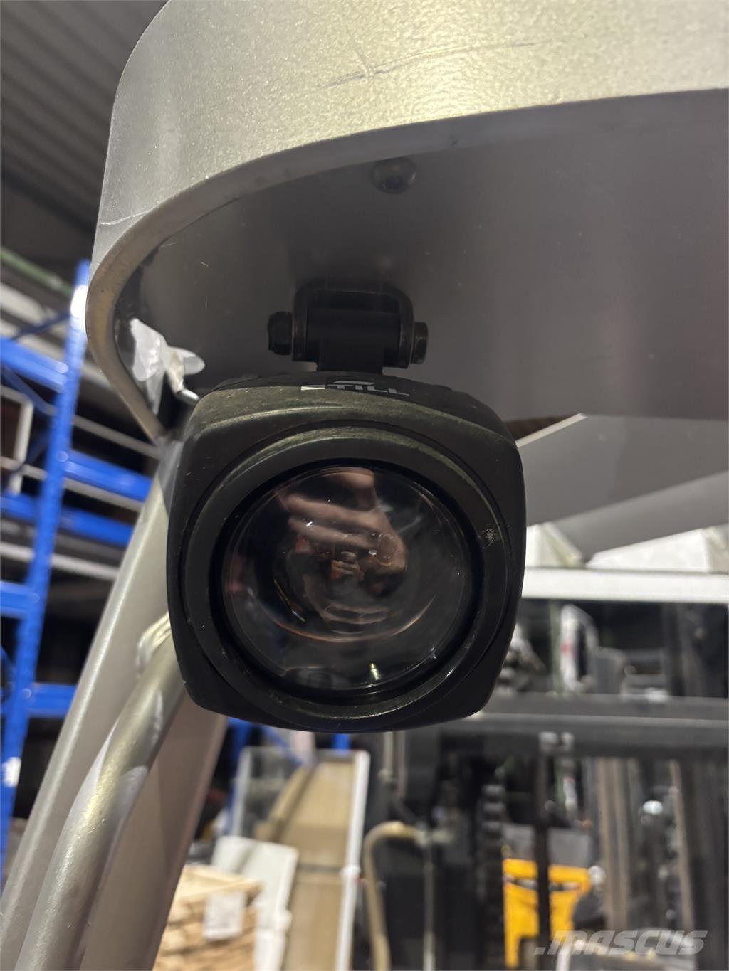 Still FM-X17 Viličarji s pomičnim teleskopom