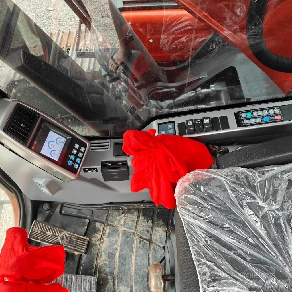 Doosan DX225LC-9C Bagri goseničarji