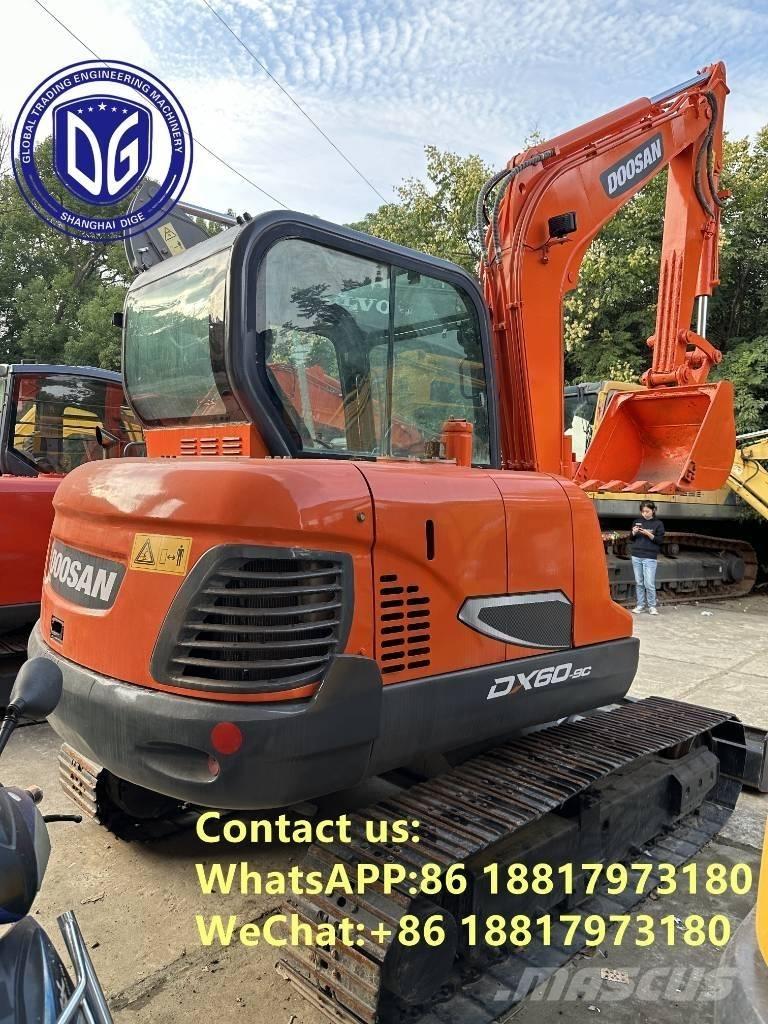 Doosan DX 60 Bagri goseničarji
