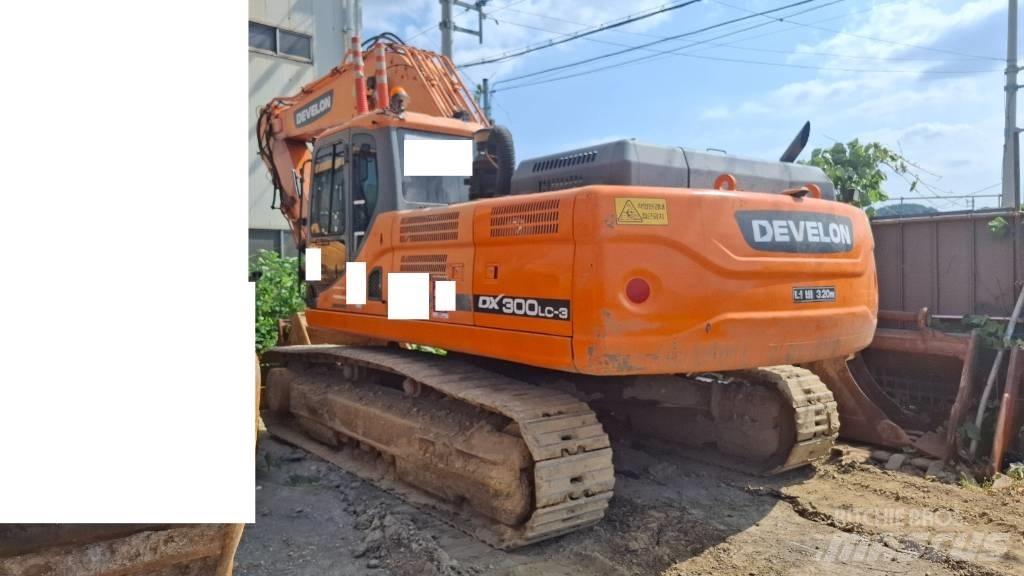 Doosan DX 300 LC-3 Bagri goseničarji