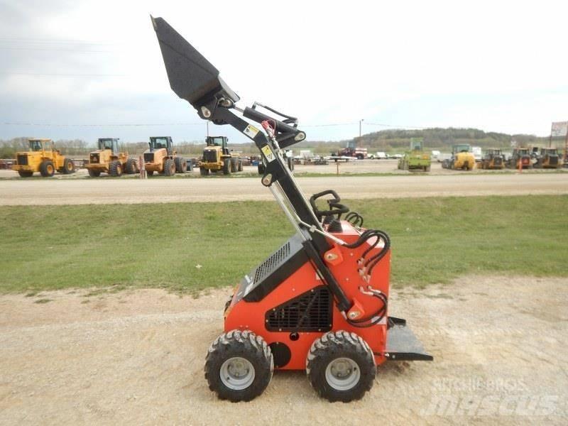 AGROTK LBW23 Skid steer mini nakladalci
