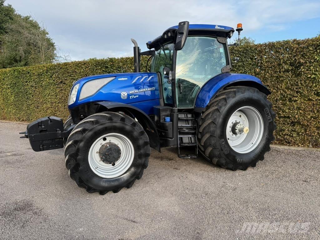 New Holland T 7.270 Traktorji