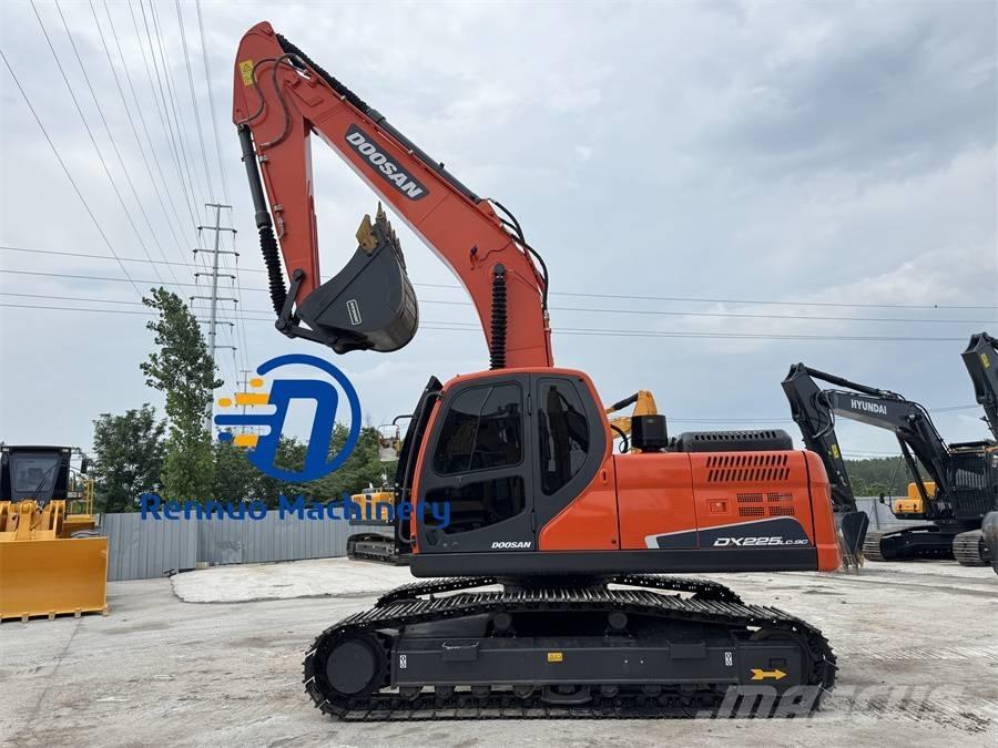Doosan DX 225 LC-9C Bagri goseničarji