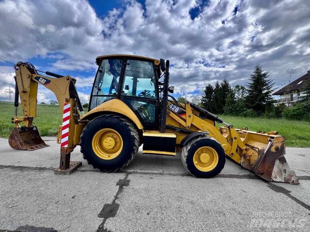 CAT 428 F Rovokopači