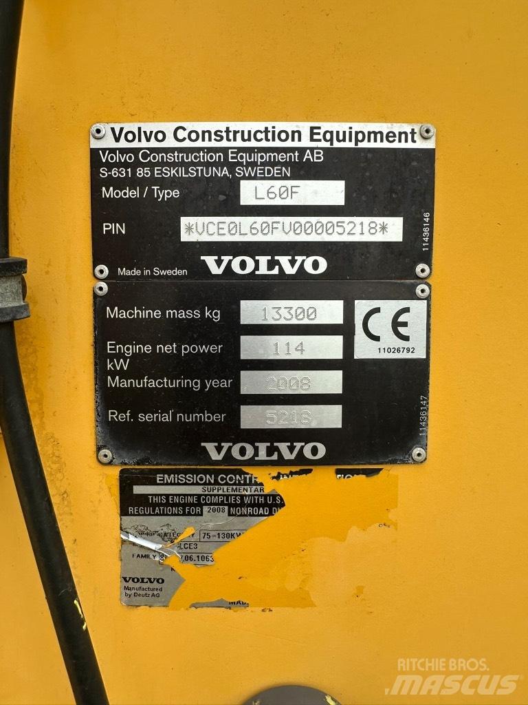 Volvo L60F Kolesni nakladalci
