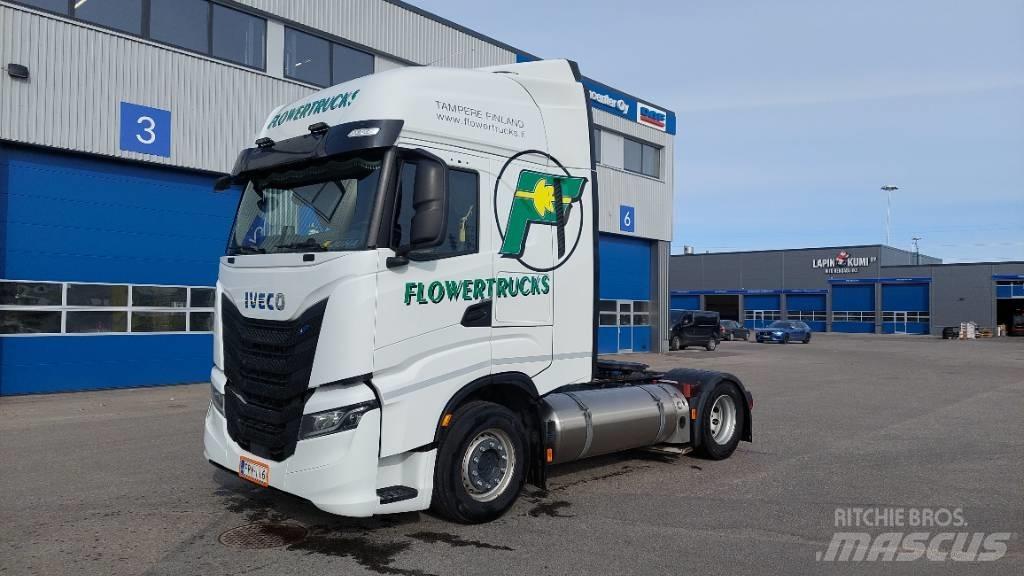 Iveco S-Way 460 LNG Vlačilci