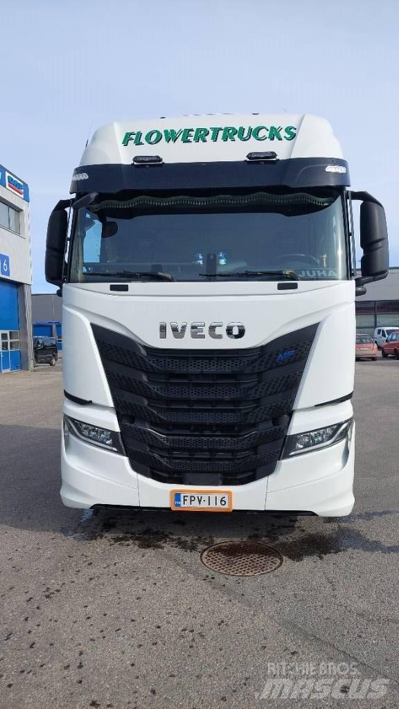 Iveco S-Way 460 LNG Vlačilci