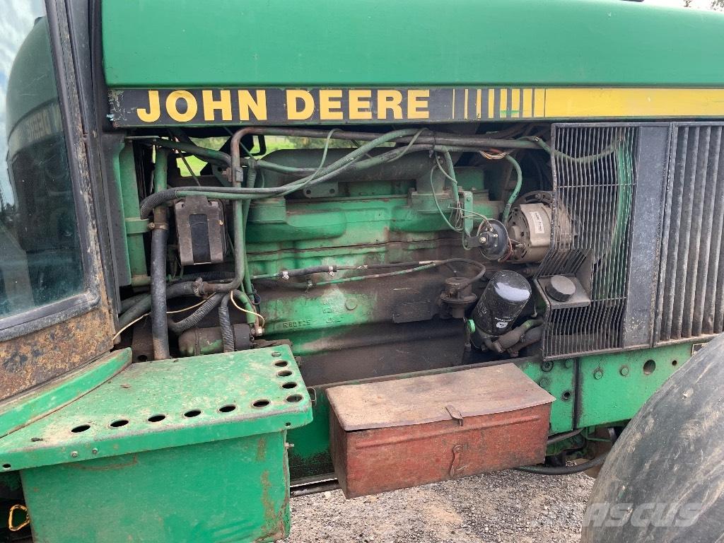 John Deere 3350 Traktorji