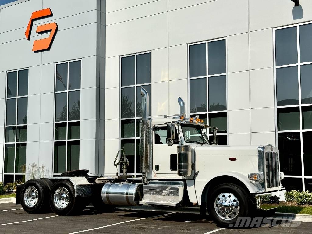 Peterbilt 389 Vlačilci