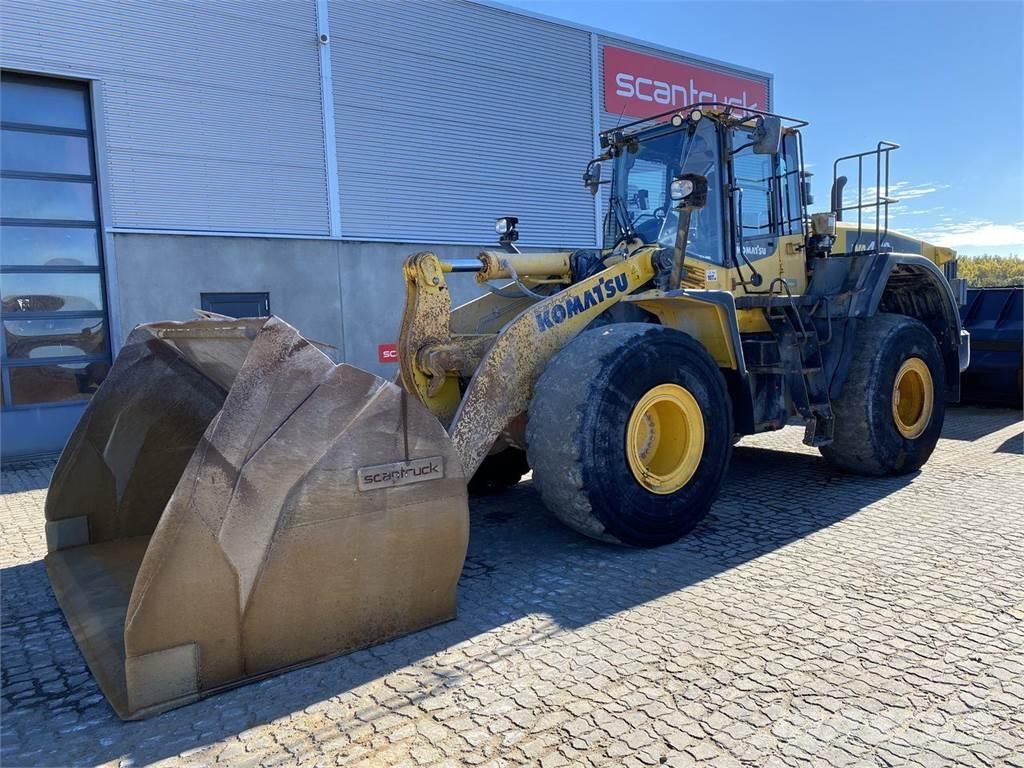 Komatsu WA470-7 Kolesni nakladalci