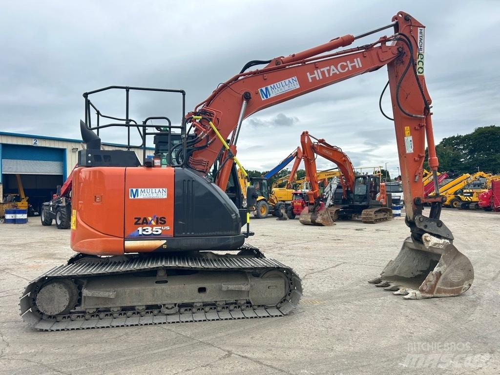 Hitachi ZX135 US-6 Bagri goseničarji