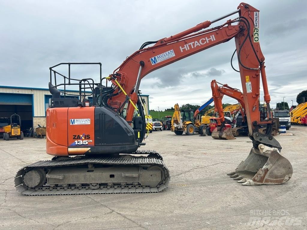 Hitachi ZX135 US-6 Bagri goseničarji