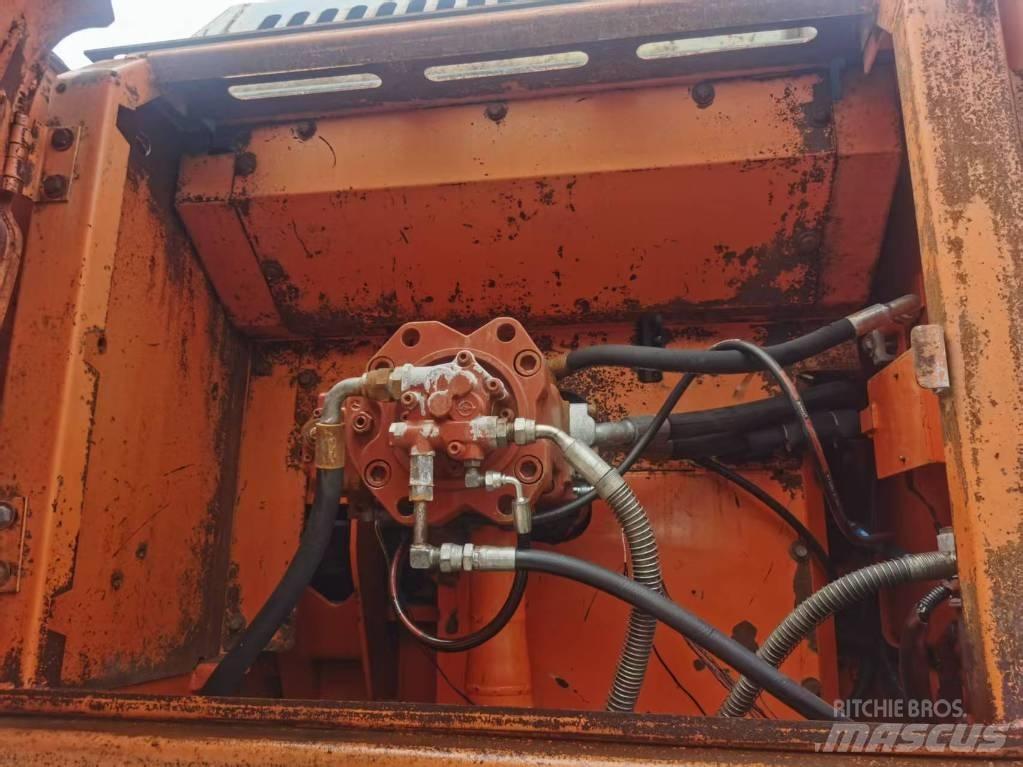Doosan DX 300 LC Midi bagri 7t – 12t