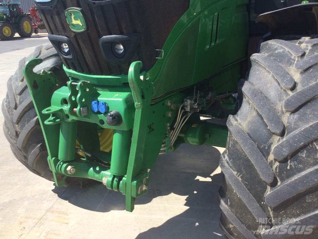 John Deere 6150R Traktorji