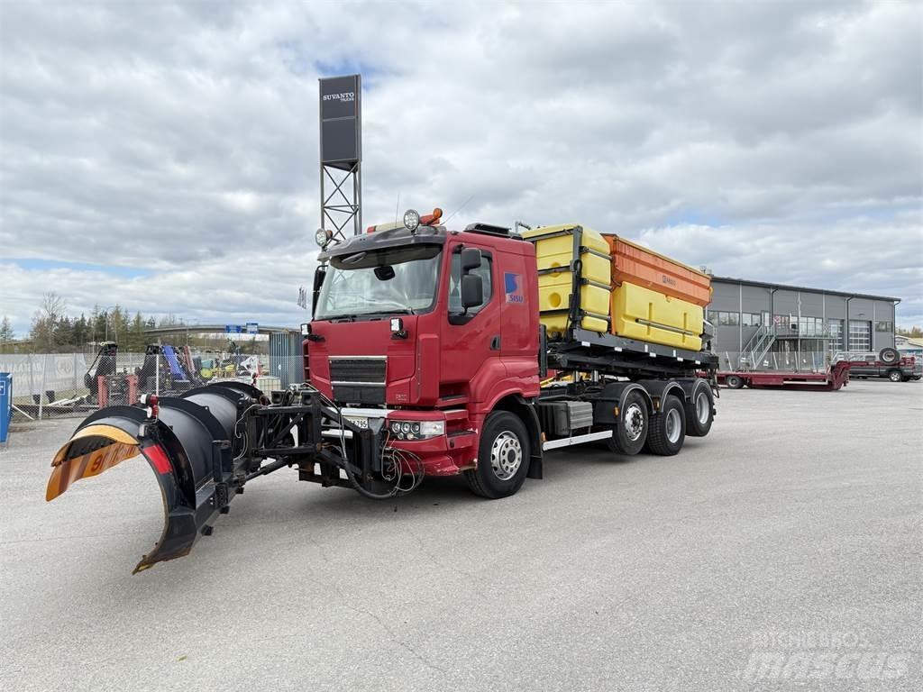 Sisu R500 8X2 Razstavljivi tovornjaki z žičnimi dvigali